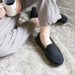 Men's Isotoner Microterry And Waffle Travis Moccasin Slippers -Dockers shop 5000507 ALT9